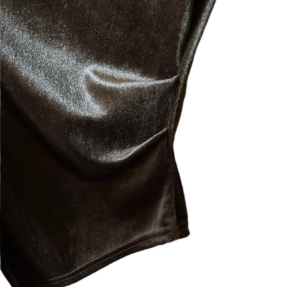 Chocolate Brown Velvet Mock Neck Long Sleeve Top - Small - Picture 6 of 6